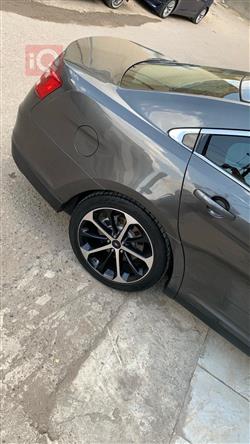 فورد تورس